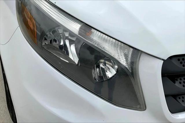2016 Mercedes-Benz Metris Standard