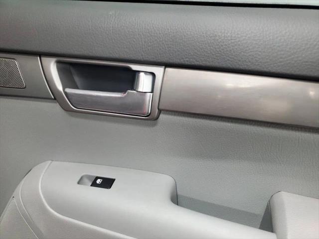 2009 Kia Borrego EX V8