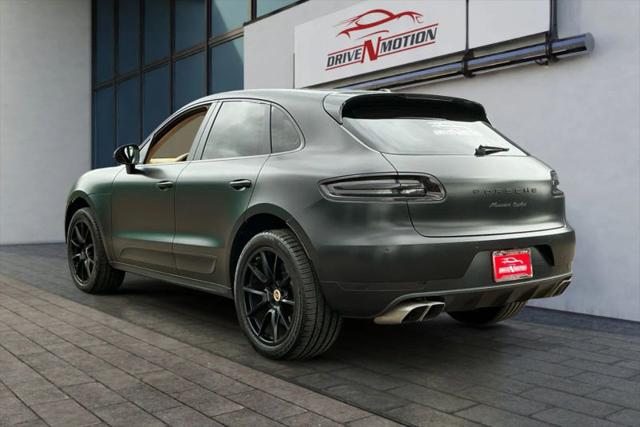 2015 Porsche Macan Turbo