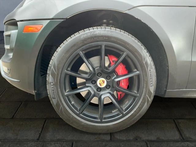 2015 Porsche Macan Turbo