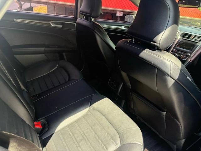 2017 Ford Fusion SE