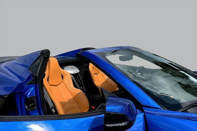 2023 Chevrolet Corvette Stingray RWD Convertible 2LT