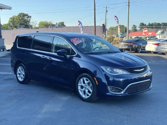 2017 Chrysler Pacifica Touring Plus