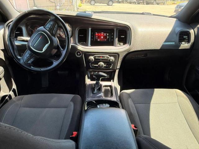 2017 Dodge Charger SE RWD