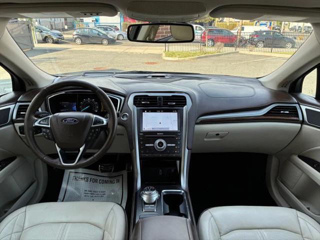 2017 Ford Fusion Platinum