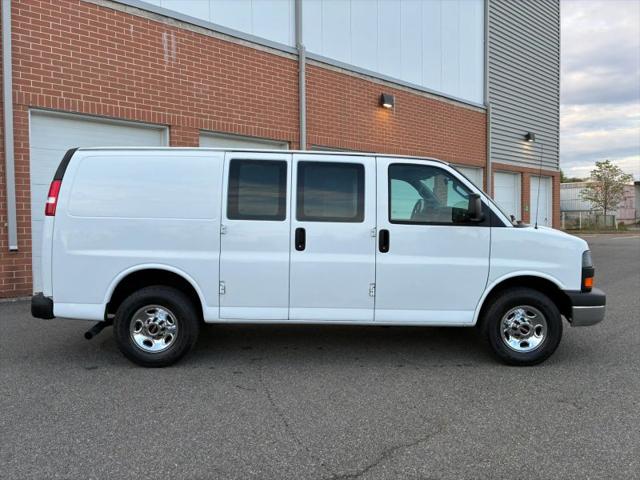 2016 GMC Savana 2500 Work Van