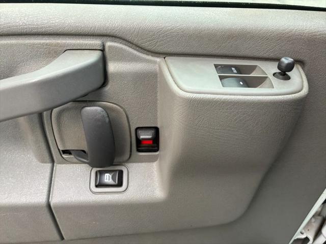 2016 GMC Savana 2500 Work Van
