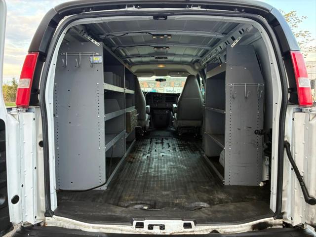 2016 GMC Savana 2500 Work Van