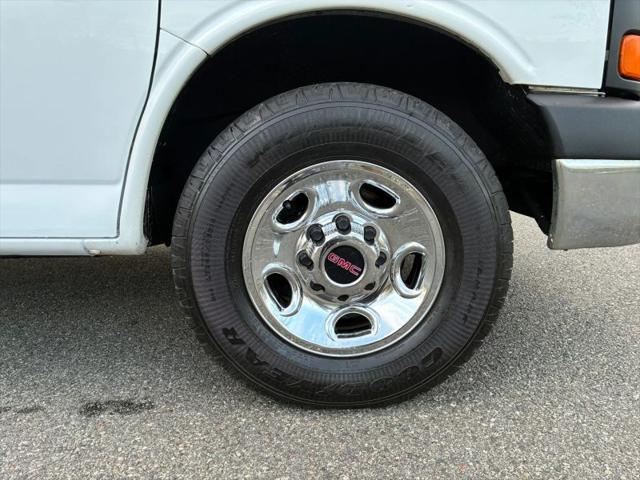 2016 GMC Savana 2500 Work Van