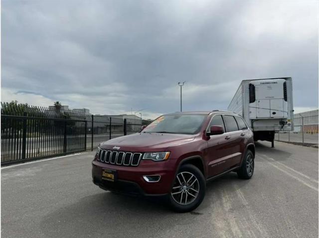 2018 Jeep Grand Cherokee Laredo E 4x2
