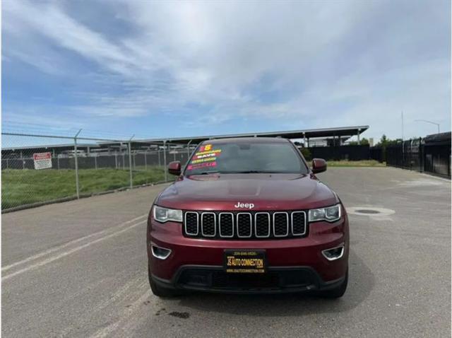 2018 Jeep Grand Cherokee Laredo E 4x2