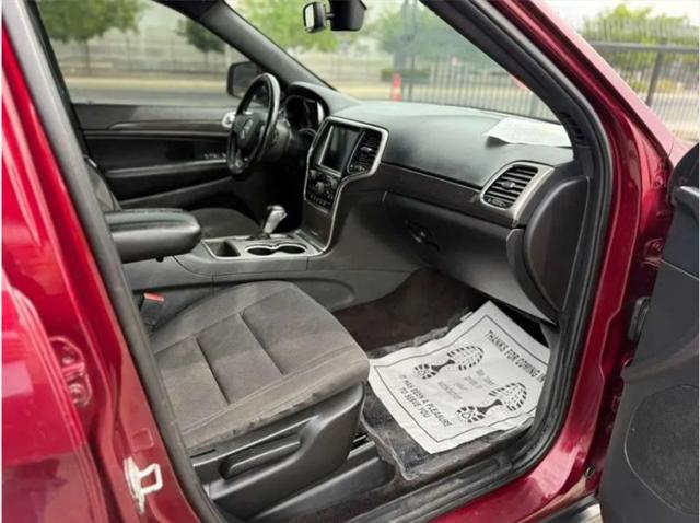 2018 Jeep Grand Cherokee Laredo E 4x2