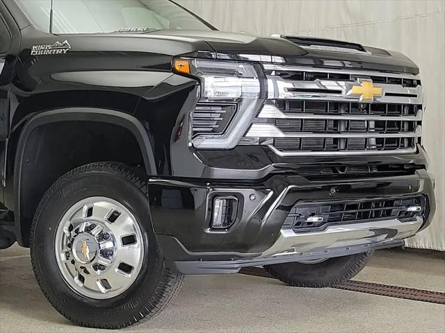 2024 Chevrolet Silverado 3500HD 4WD Crew Cab Long Bed High Country