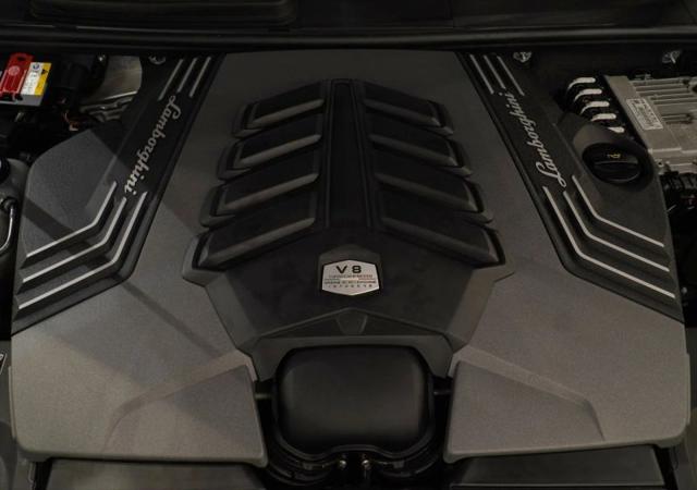 2020 Lamborghini Urus Base