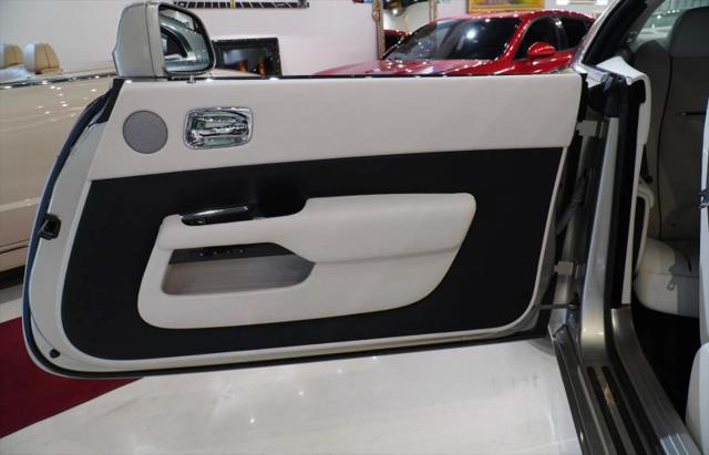 2016 Rolls-Royce Wraith Base