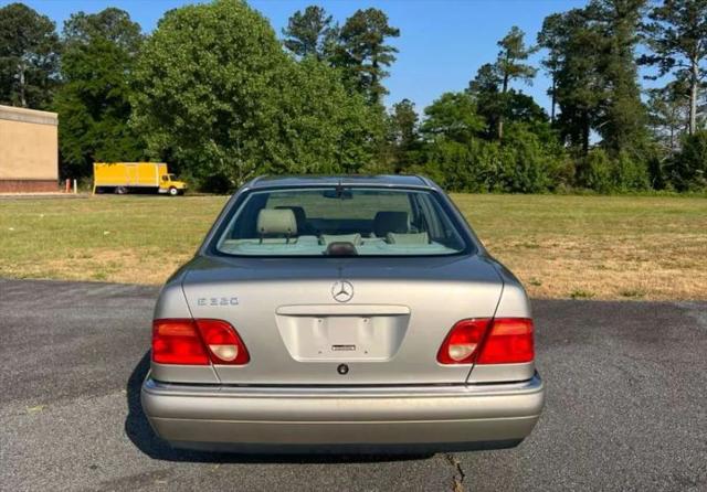 1998 Mercedes-Benz E 320 AWD