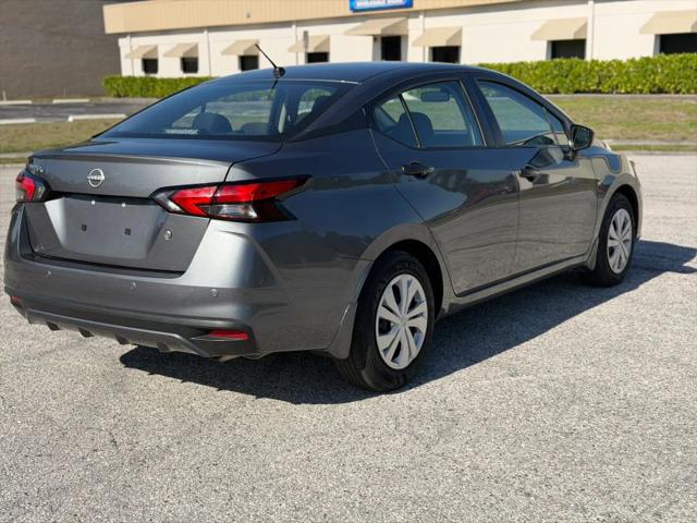 2025 Nissan Versa 1.6 S