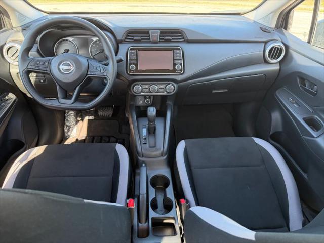 2025 Nissan Versa 1.6 S