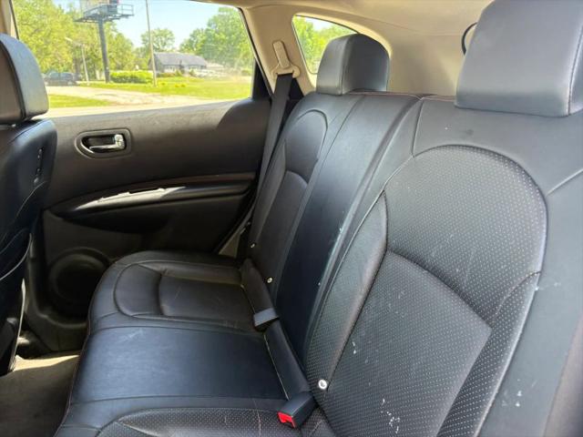 2011 Nissan Rogue SV