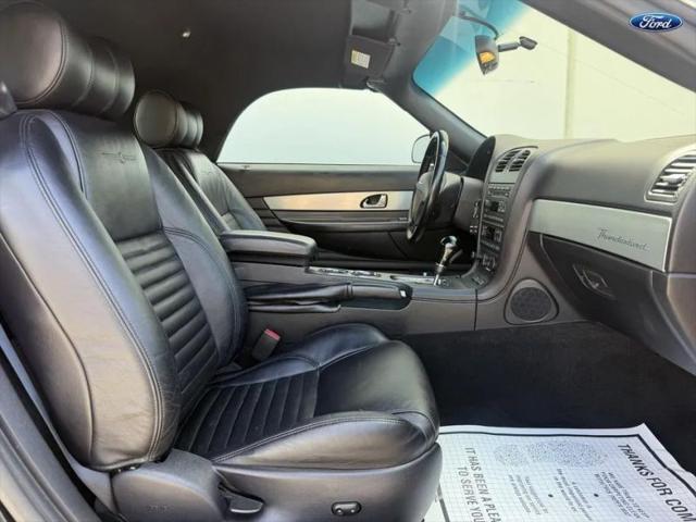 2003 Ford Thunderbird Base
