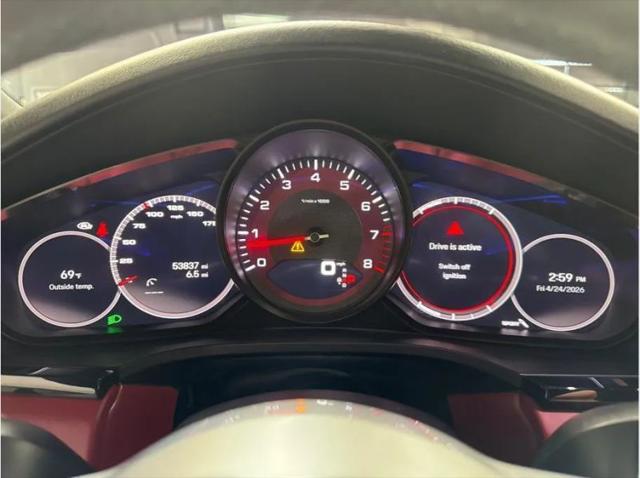 2023 Porsche Cayenne Platinum Edition