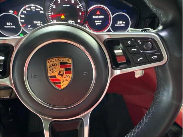 2023 Porsche Cayenne Platinum Edition