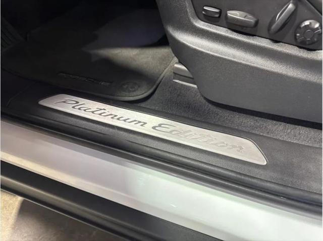 2023 Porsche Cayenne Platinum Edition