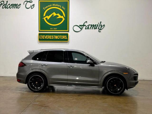 2014 Porsche Cayenne GTS