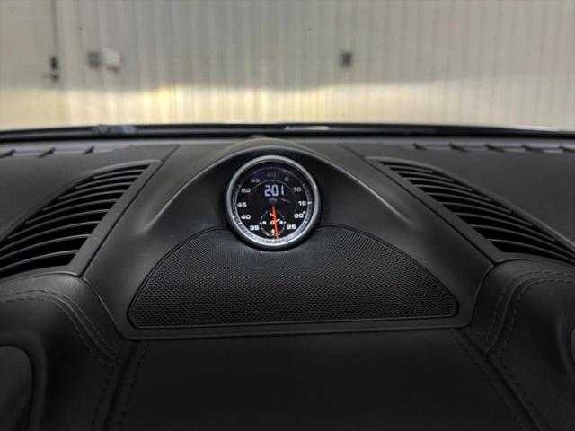 2014 Porsche Cayenne GTS
