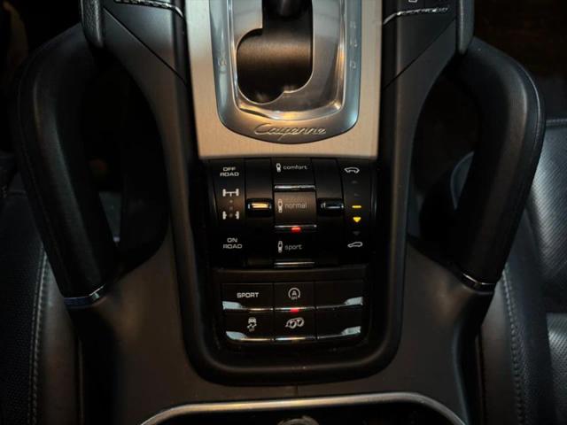2014 Porsche Cayenne GTS