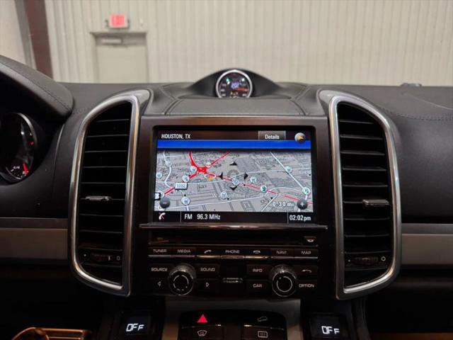2014 Porsche Cayenne GTS