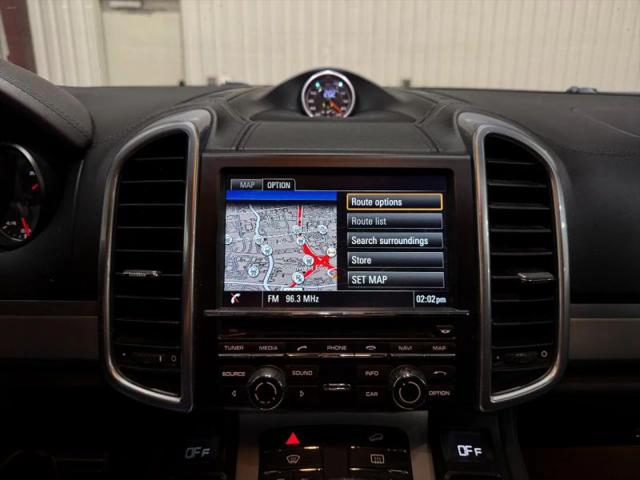 2014 Porsche Cayenne GTS