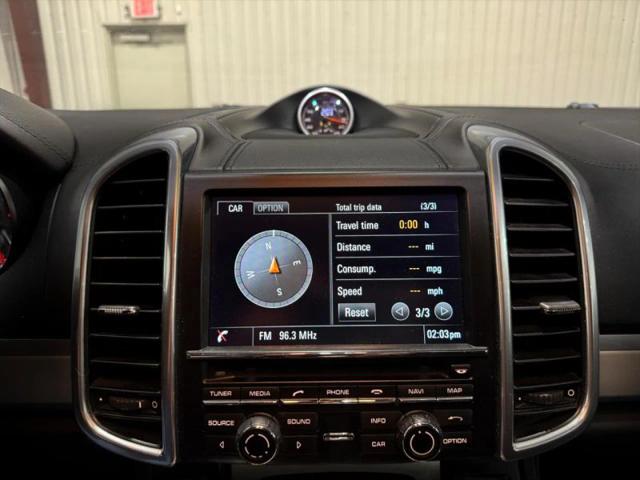 2014 Porsche Cayenne GTS