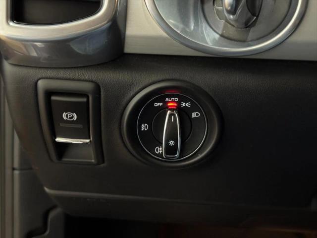 2014 Porsche Cayenne GTS