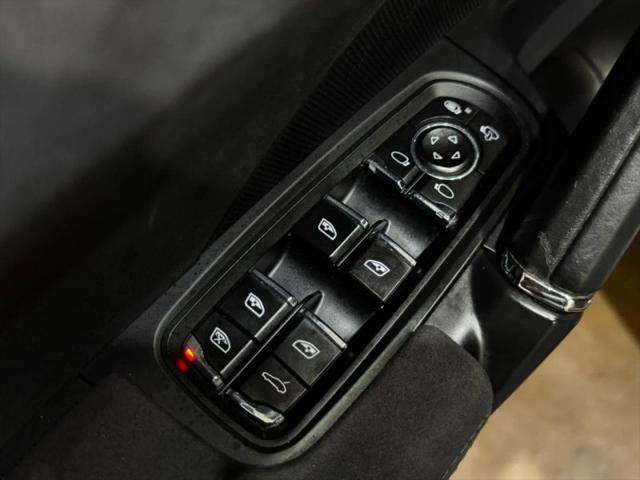2014 Porsche Cayenne GTS