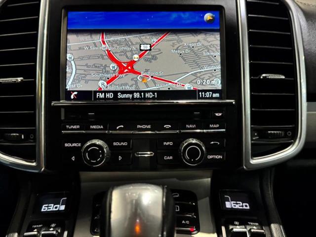 2014 Porsche Cayenne GTS