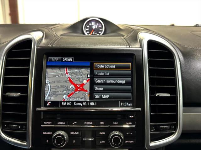 2014 Porsche Cayenne GTS