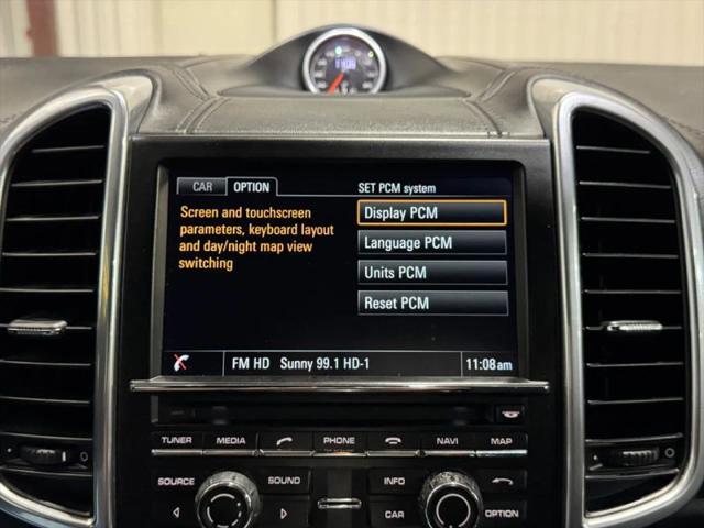 2014 Porsche Cayenne GTS