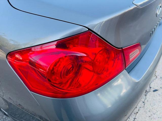 2012 INFINITI G25 G25x