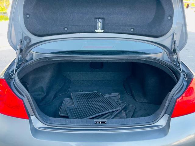 2012 INFINITI G25 G25x