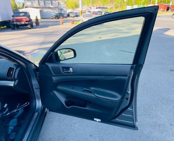 2012 INFINITI G25 G25x