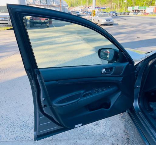 2012 INFINITI G25 G25x