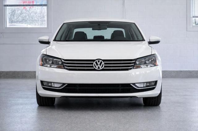 2014 Volkswagen Passat 1.8T SEL Premium