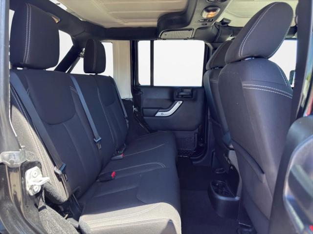 2016 Jeep Wrangler Unlimited Sahara