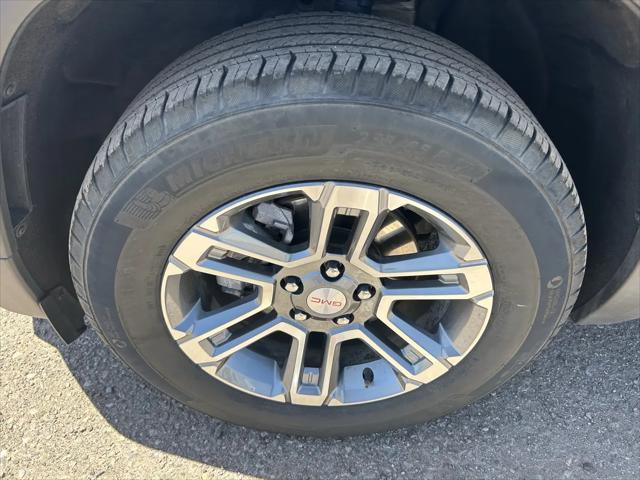 2025 GMC Terrain AWD Elevation