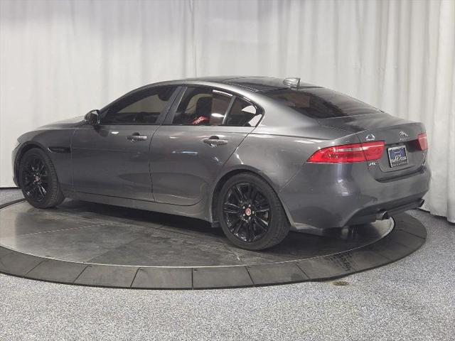 2017 Jaguar XE 25t Prestige