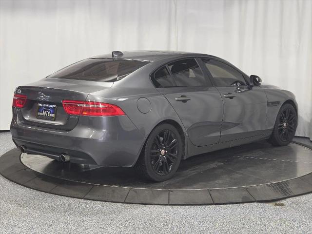 2017 Jaguar XE 25t Prestige