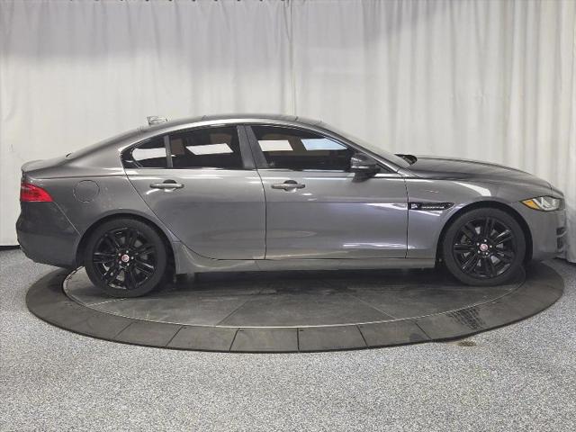 2017 Jaguar XE 25t Prestige