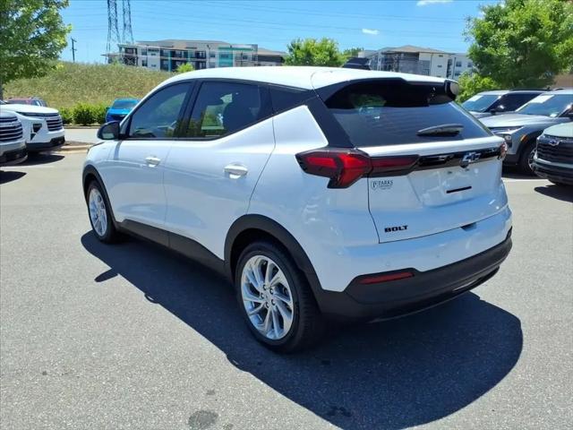 2027 Chevrolet Bolt LT FWD
