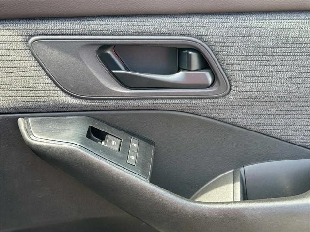 2023 Nissan Rogue S FWD